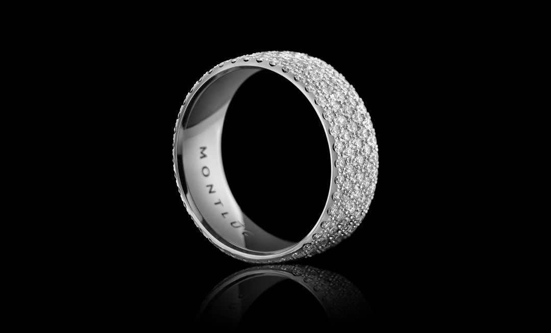 Constellation No.2 ring white gold side 1920x1160