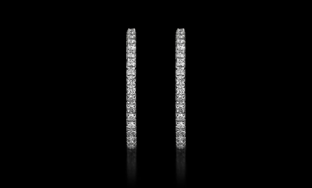 Halo No.2 earring white gold front 1920x1160