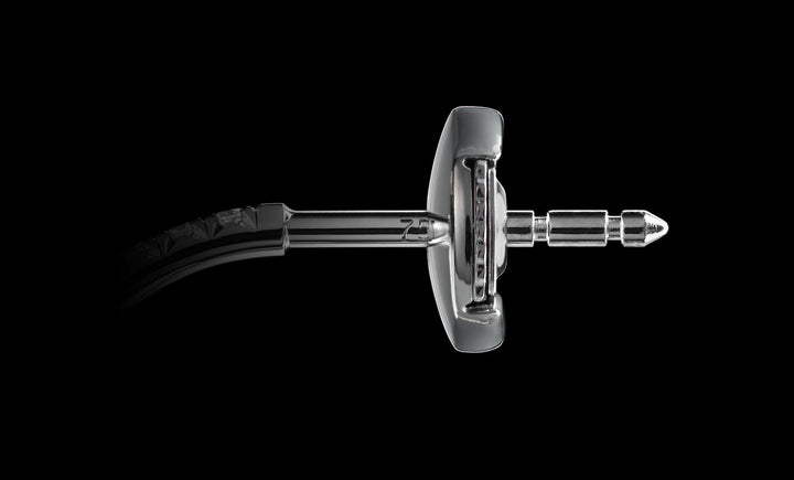 Halo No.2 earring white gold locking 1920x1160