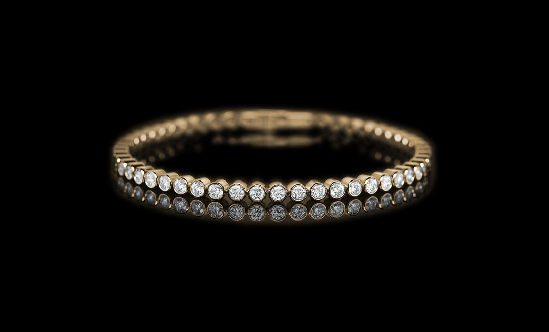 Meridian No.1 bracelet yellow gold front 1920x1160
