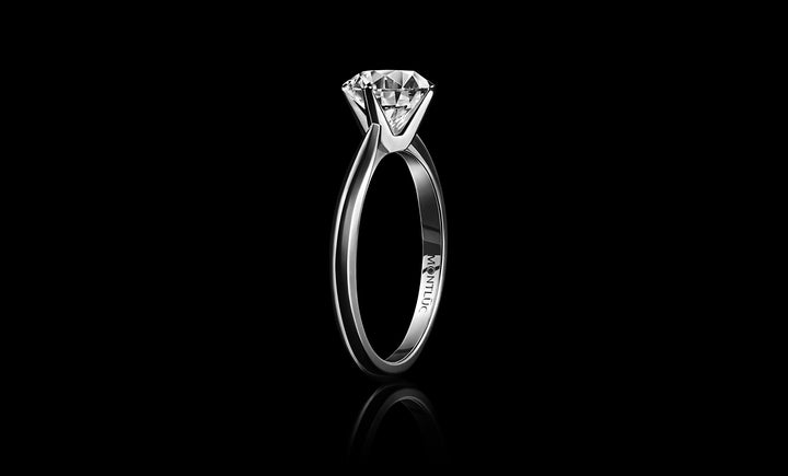 Stellar No.1 ring white gold rotated 1920x1160