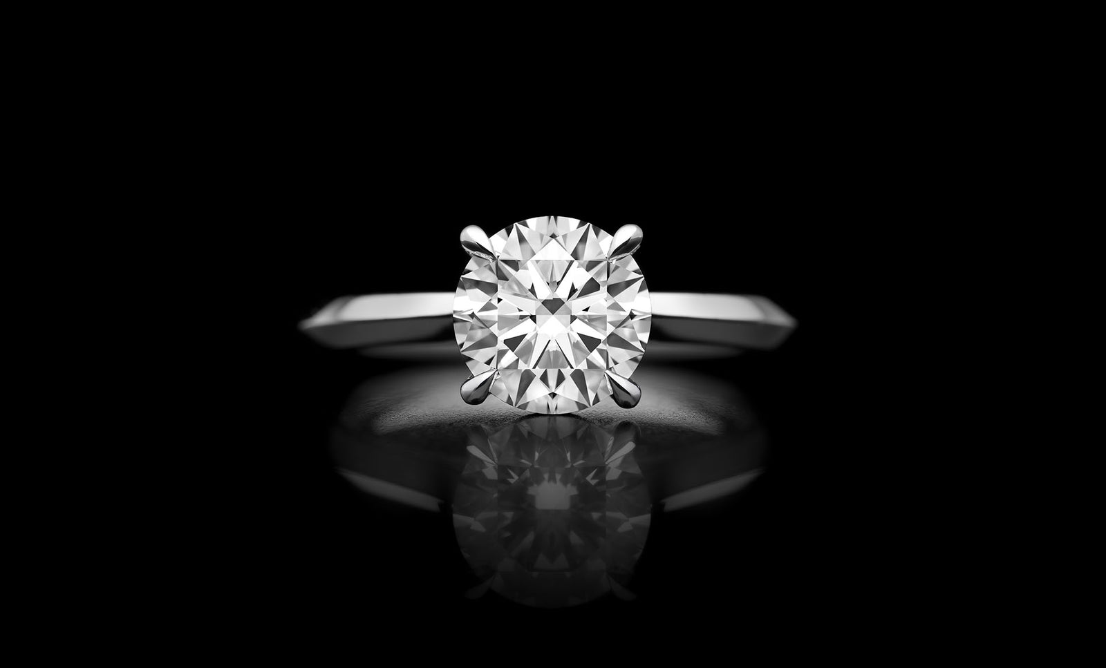 Stellar No.1 ring white gold top 1920x1160