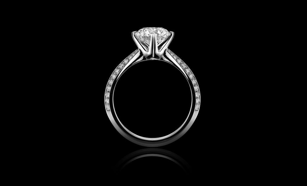 Stellar No.2 ring white gold side 1920x1160
